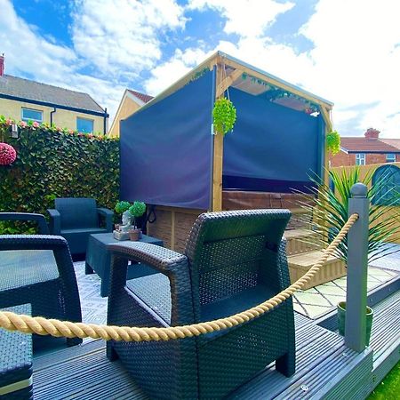 New…The Hottub House Blackpool Pleasure Beach Exterior photo